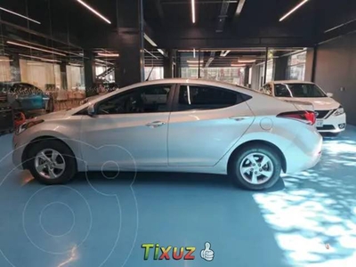 Hyundai Elantra GLS Premium Aut