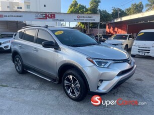 Toyota RAV4 LE 2016