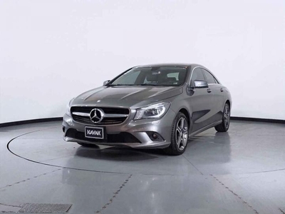 Mercedes Benz CLA 200