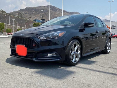 Ford Focus 2.0 L St Mt