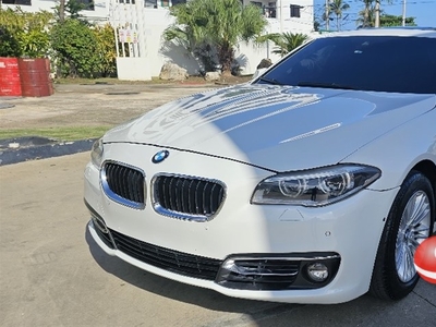 BMW Serie 5 528i 2015