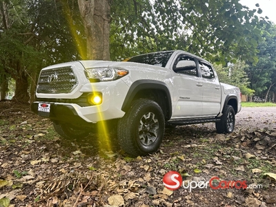 Toyota Tacoma TRD OFF ROAD 2017