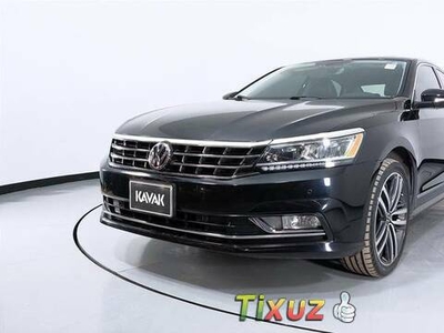 231360 Volkswagen Passat 2017 Con Garantía