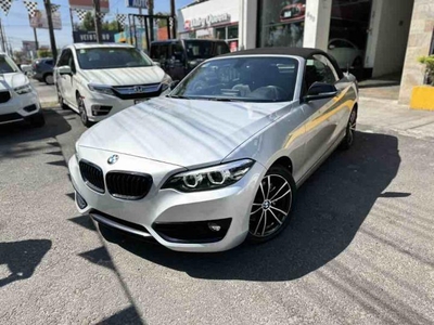 BMW 220i