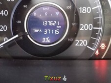 Auto Honda CRV 2014 de único dueño en buen estado