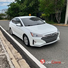 Hyundai Elantra SE 2020