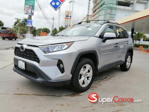 Toyota RAV4 XLE Premium 2021