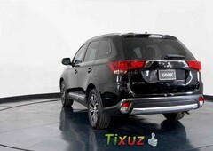 Mitsubishi Outlander 2016 en buena condicción