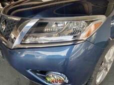 Auto Nissan Pathfinder 2013 de único dueño en buen estado