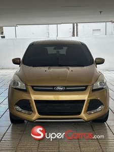 Ford Escape SE 2015