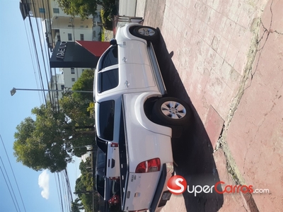 Toyota Hilux SR5 2014