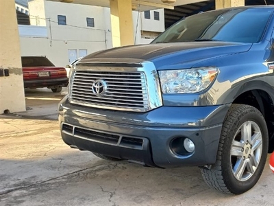 Toyota Tundra LIMITED 2010