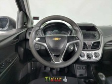 Auto Chevrolet Spark 2016 de único dueño en buen estado