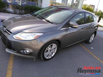 Ford Focus 2012 4 cil automático americano