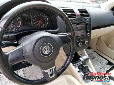 Volkswagen Jetta 2010 5 cil automático regularizado