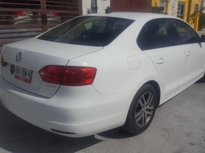 Volkswagen Jetta 2011 5 cil automático regularizado