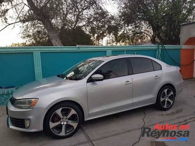 Volkswagen Jetta 2011 5 cil automático regularizado