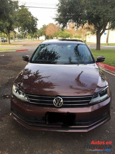 Volkswagen Jetta 2017 4 cil manual mexicano