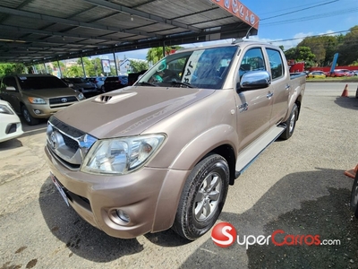 Toyota Hilux SRV 2010