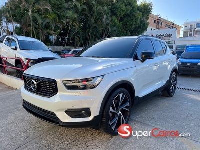 Volvo XC40 R DESING T5 2021