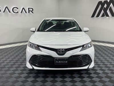 Toyota Camry 2.5 Le At