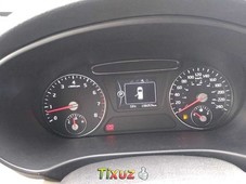Kia Sorento 2016 5p EX V6 TA A AC Piel 7 pas