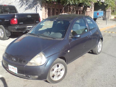 Vendo Ford KA 2002