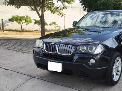 BMW X3 3.0 X-drive 30ia . At