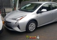 Auto usado Toyota Prius 2017 a un precio increíblemente barato