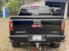 Carro GMC Sierra 2017 en buen estadode único propietario en excelente estado