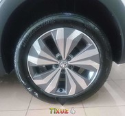 Coche impecable Volkswagen TCross con precio asequible