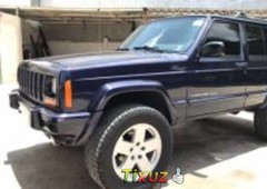 En venta un Jeep Cherokee 1999 Automático en excelente condición