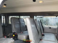 Ford Van E250 2012 Copetonapara 14 pasajeros con rampa eléctrica de 360 kgs