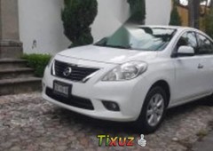 Nissan Versa 2014 impecable