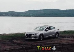 No te pierdas un excelente Mazda Mazda 3 2016 Manual en Tlaquepaque