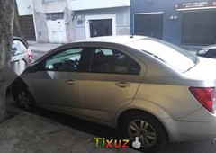 Quiero vender inmediatamente mi auto Chevrolet Sonic 2016 muy bien cuidado