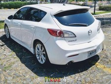 Quiero vender inmediatamente mi auto Mazda Mazda 3 2011