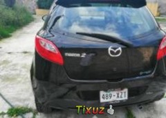 Quiero vender urgentemente mi auto Mazda Mazda 2 2012 muy bien estado
