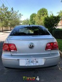 Quiero vender urgentemente mi auto Volkswagen Jetta 2010 muy bien estado
