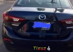 Se vende un Mazda 3 2017 por cuestiones económicas