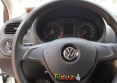 Se vende urgemente Volkswagen Vento 2017 Automático en Tláhuac