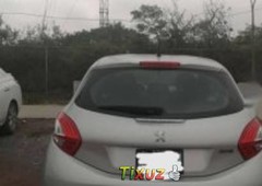 Tengo que vender mi querido Peugeot 208 2014