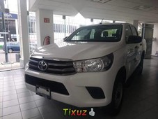 Toyota Hilux 2017 27 Sr Doble Cabina Mt