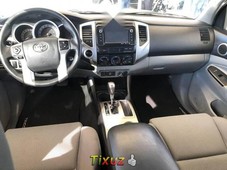 Toyota Tacoma 4x4 2014