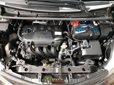 Toyota Yaris Core HB 2012