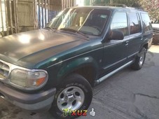 Un carro Ford Explorer 1997 en Aguascalientes