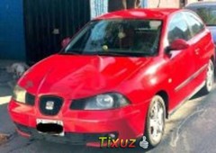 Un carro Seat Ibiza 2006 en Gustavo A Madero