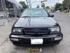 Un excelente Volkswagen Jetta 1998 está en la venta