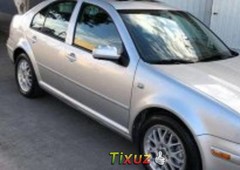 Un excelente Volkswagen Jetta 2003 está en la venta