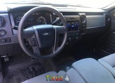 Un Ford F150 2011 impecable te está esperando